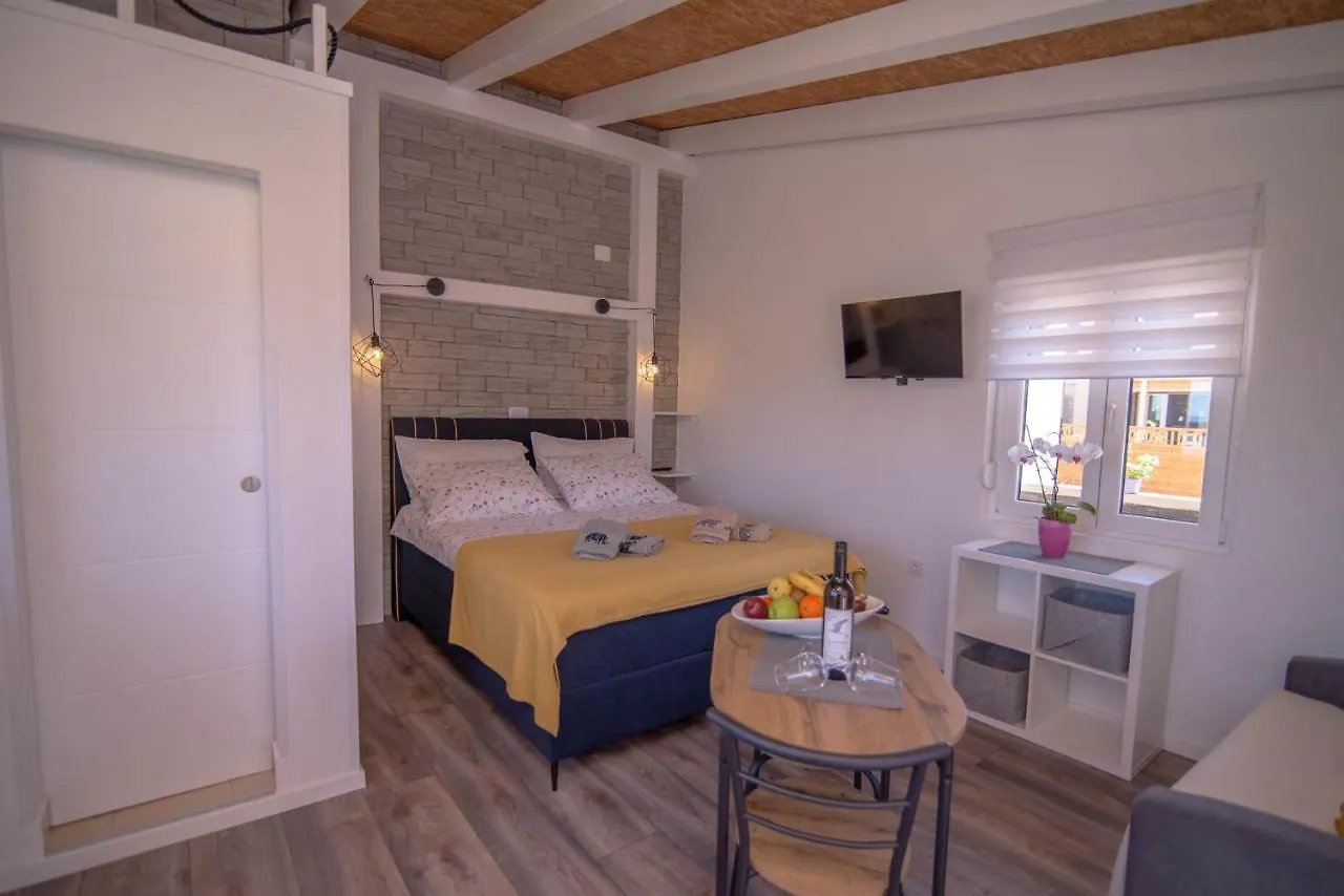 Apartments With A Parking Space Veli Losinj, Losinj - 21260